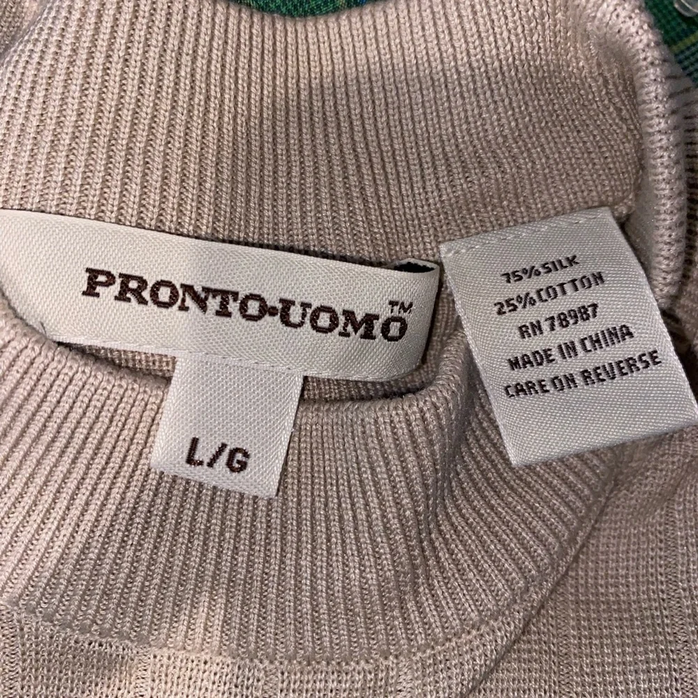 Pronto Uomo tan silk sweater. Size L